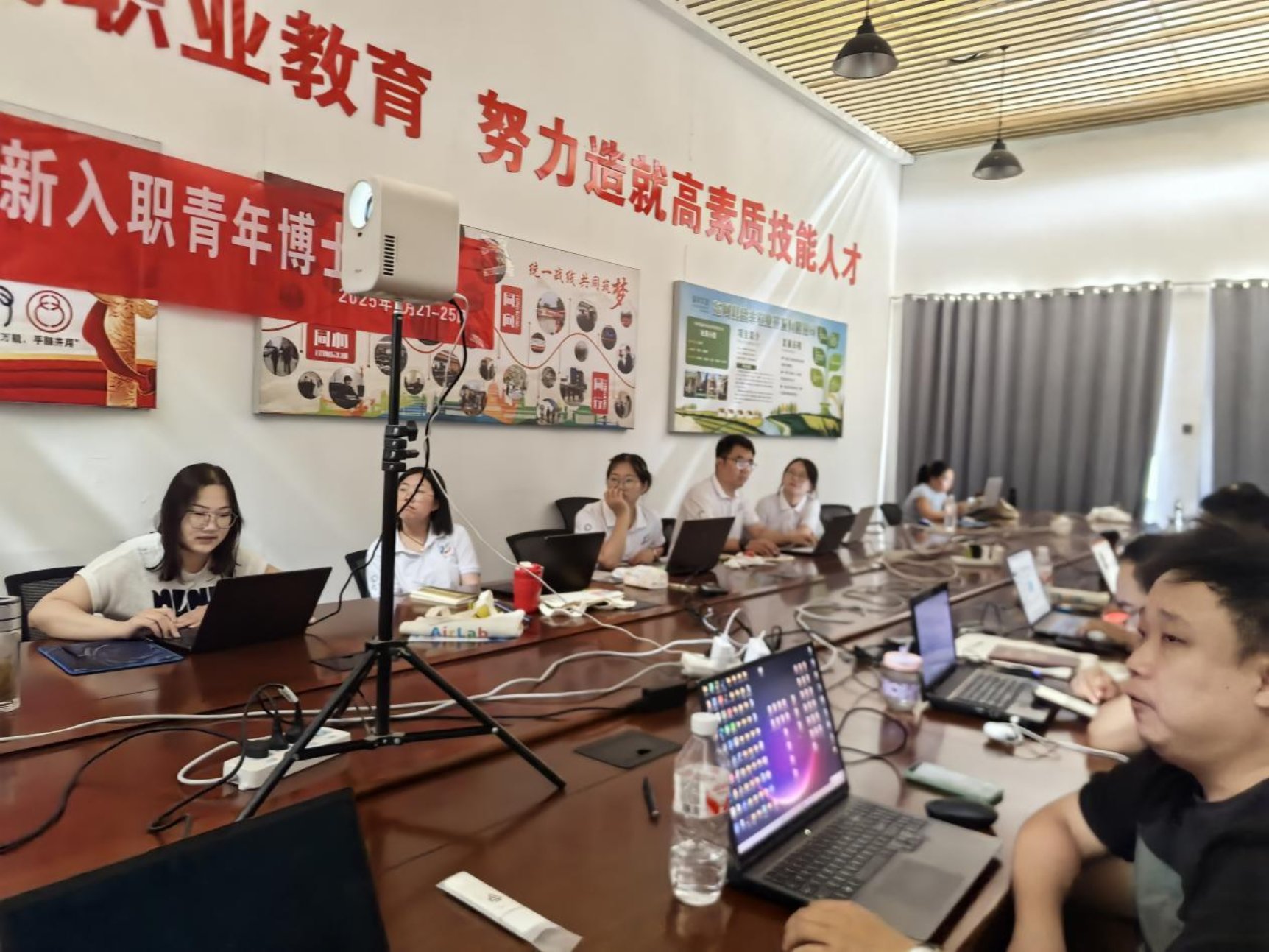 b5d70f03c21e170e8fa183a5917ac7ca